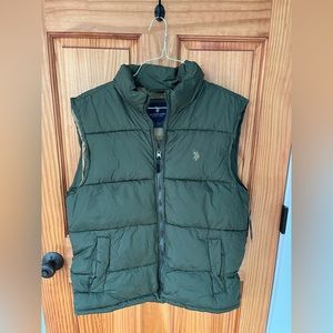 U.S. Polo Association- men’s size large vest.  New with tags!